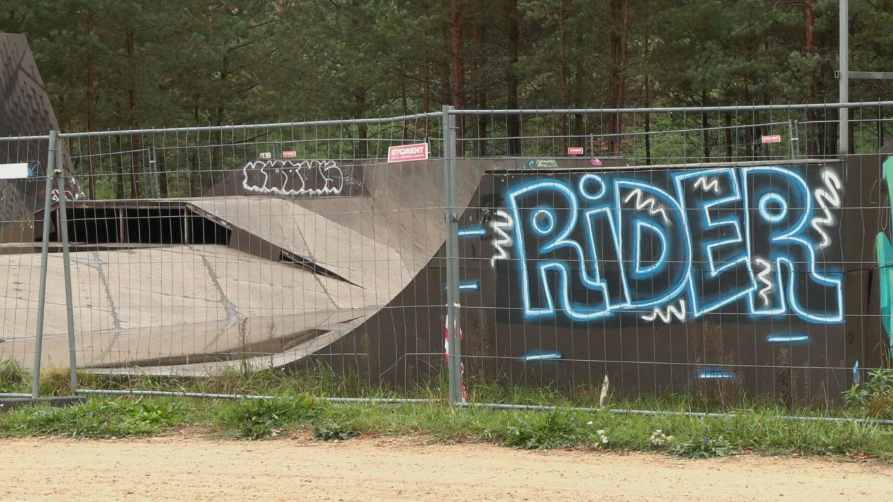 Domē turpinās diskusijas par Mežaparka skeitparka nākotni