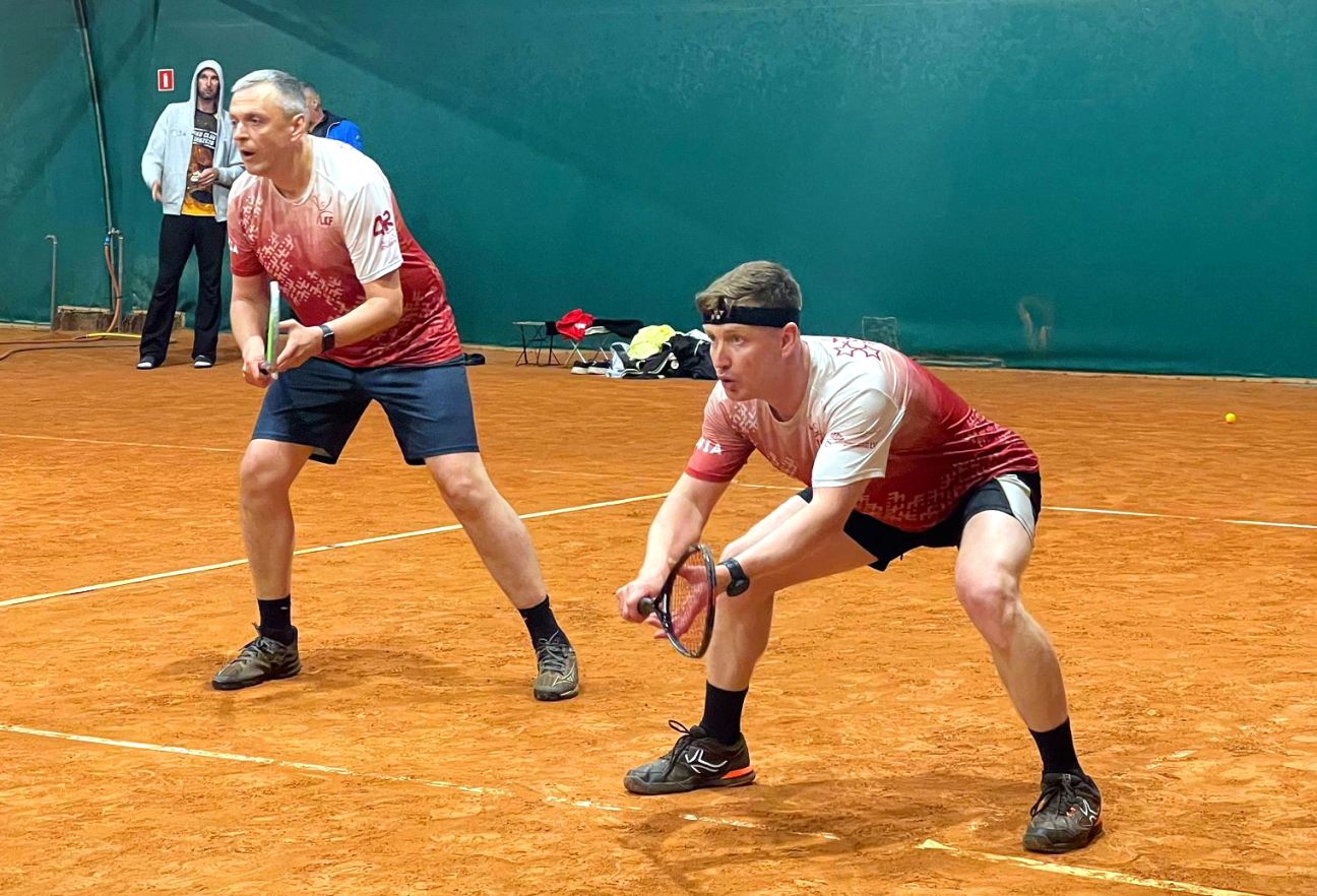 Jēkabpilieši gūst divas godalgotas vietas pasaules čempionātā krosmintonā