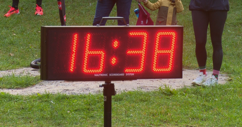 Nelabvēlīgu laikapstākļu dēļ atcelta &ldquo;Zasas parka apļi 2025&rdquo; pirmā kārta 