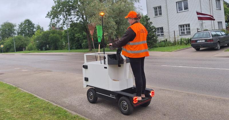 SIA &ldquo;Jēkabpils pakalpojumi&rdquo; uzsāk elektrotransporta testē&scaron;anu