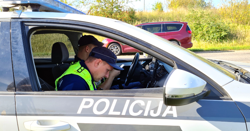 Policija no piektdienas rīkos pastiprinātas pārbaudes uz ceļiem