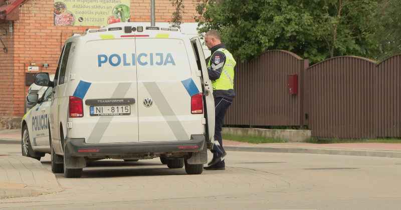 Rubenes pagastā policija aiztur smagi iereibu&scaron;u &scaron;oferi