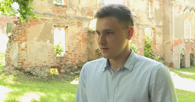 Deputātu vizītkartes: Jānis Striks