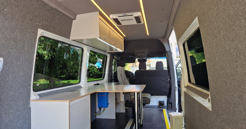 Moderns mikroautobuss atvieglo saziņu ar pa&scaron;valdību Līvānu novadā