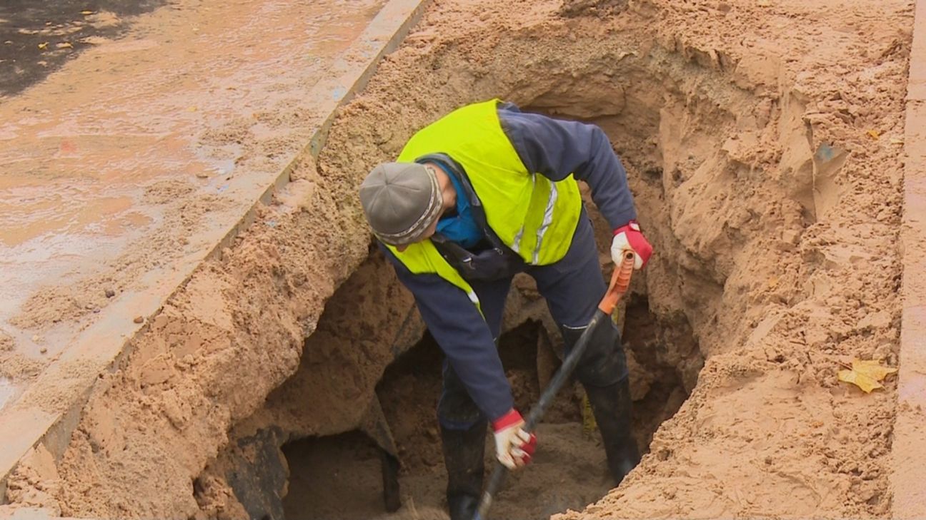 Jēkabpilī plīst divi ūdensvadi 