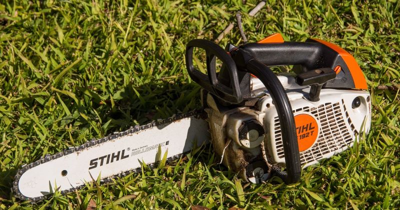 Aizkraukles pusē no saimniecības ēkas nozagti instrumenti 