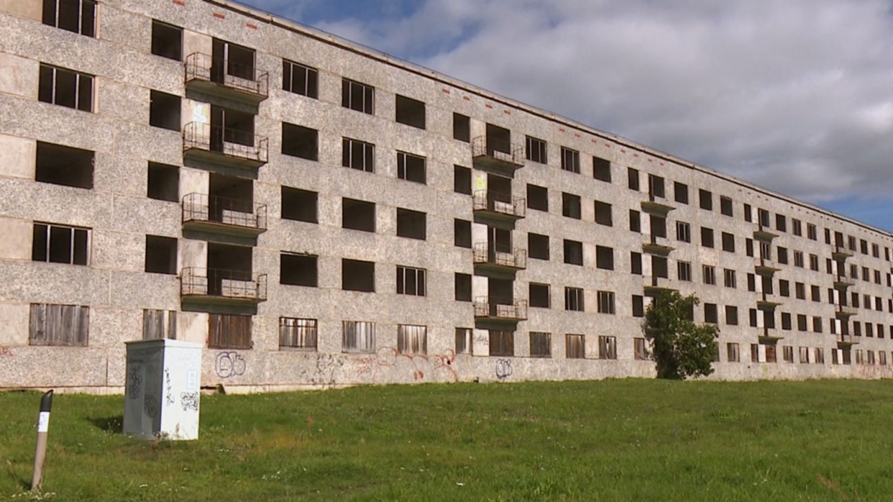 Auseklīša ielas graustā izceļas ugunsgrēks