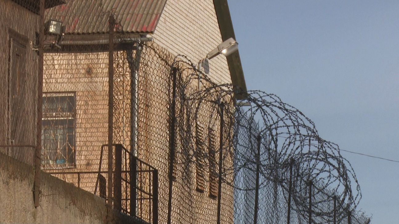 Pazudušā Jevgēņija Gecko māsa atklāj satraucošas detaļas par viņa uzturēšanos Jēkabpils cietumā 