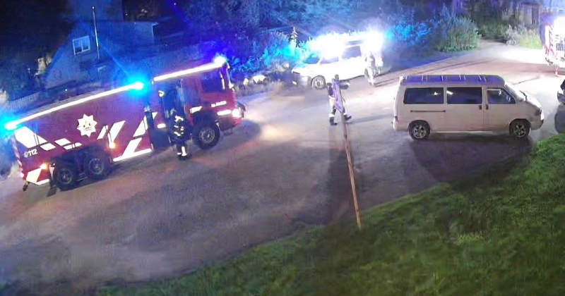 Kārtējo reizi izceļas ugunsgrēks biju&scaron;ajā Līvānu stikla fabrikā