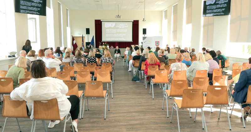 Liela daļa Jēkabpils skolu direktoru ir pirmspensijas vai pensijas vecumā