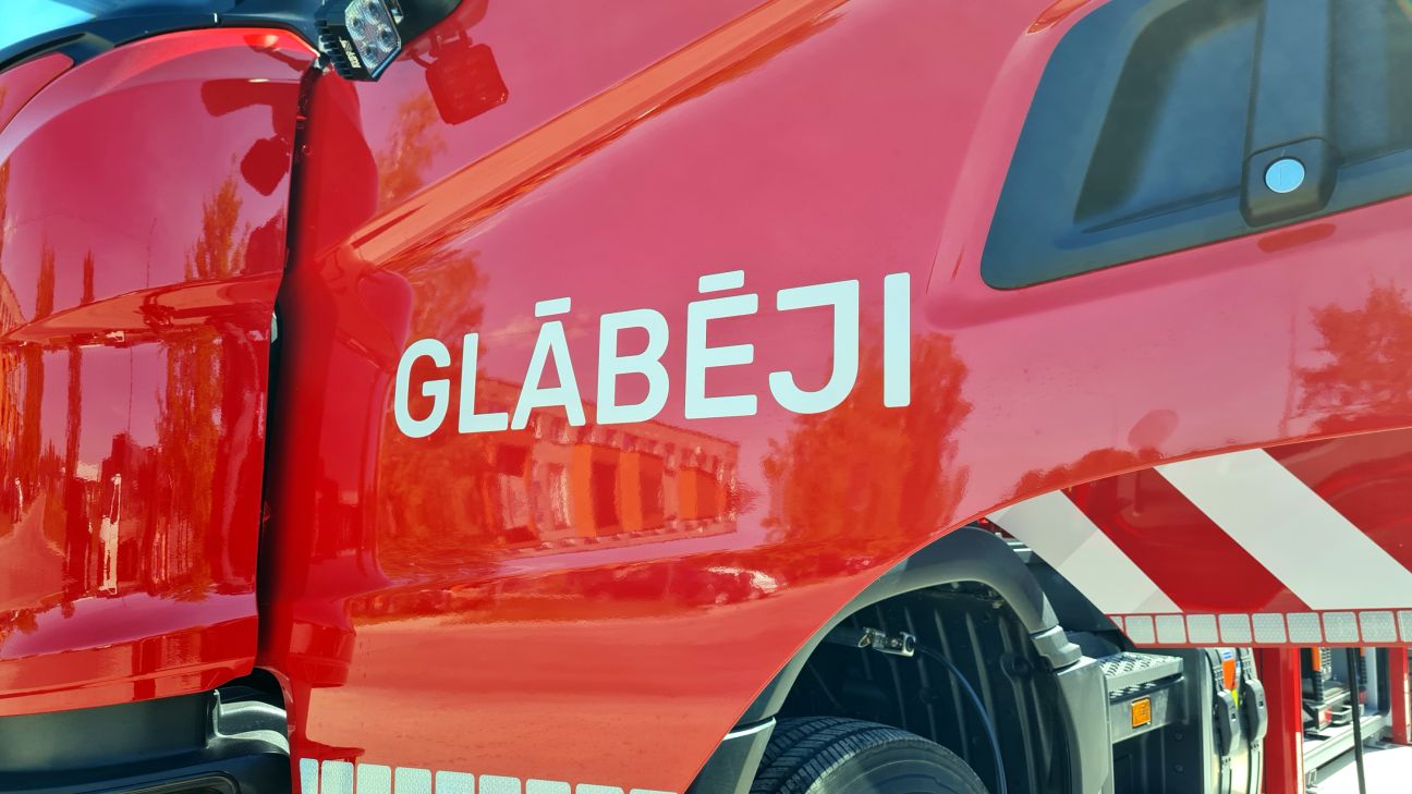 Sērenes pagastā ugunsdzēsēji palīdz cilvēkam izkļūt no meža