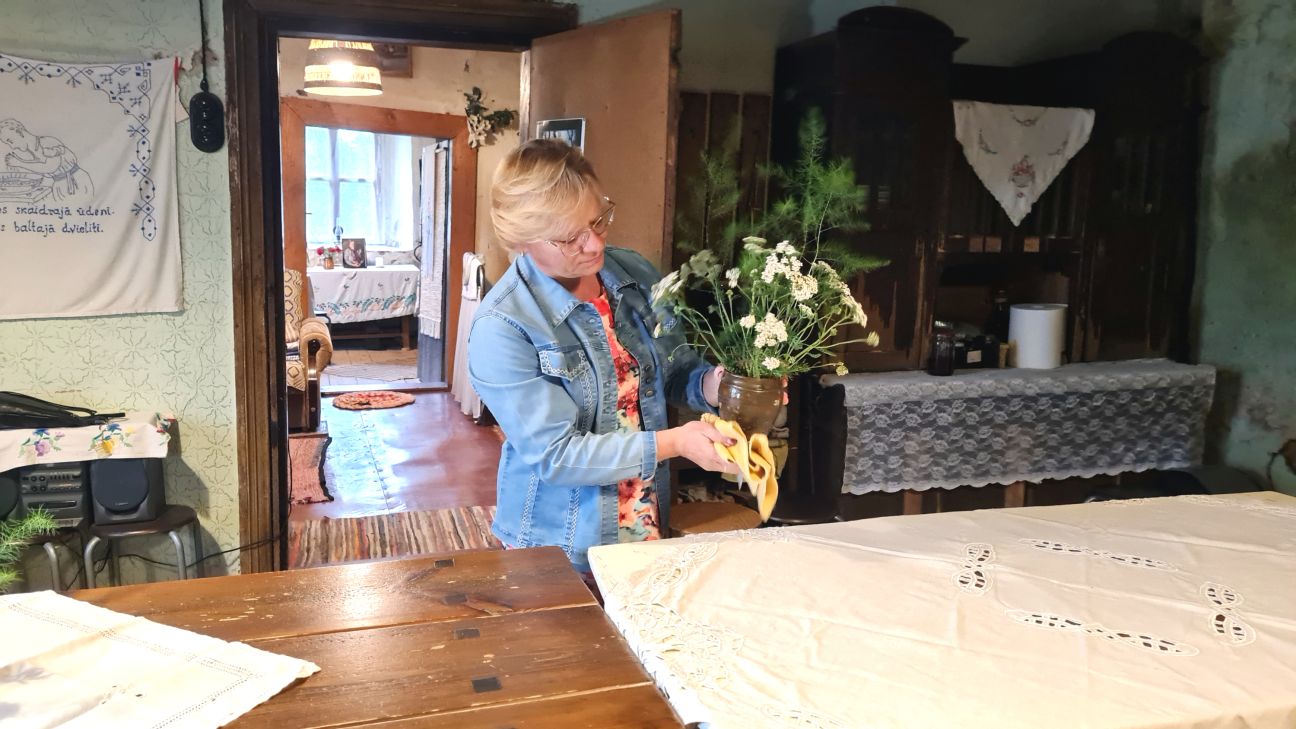 Ciemos pie “Sēlijas sudraba” ieguvējām Gricgales krogā