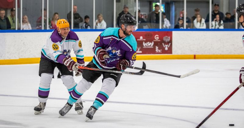 &ldquo;Roks & hokejs&rdquo; pulcē gan jaunos hokejistus, gan Latvijas izlases leģendas