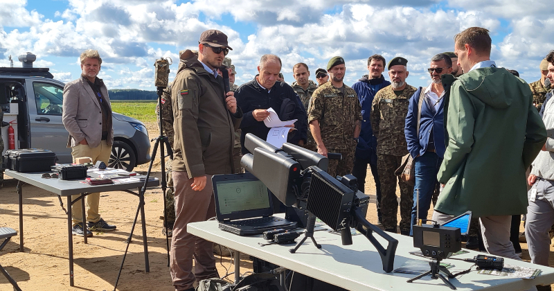 Sēlijas poligonā testē dronus un pretdronu tehnoloģijas