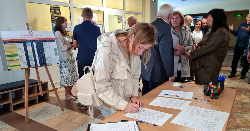 Petīcijā pieprasa apturēt vēja parku nekontrolētu attīstī&scaron;anu