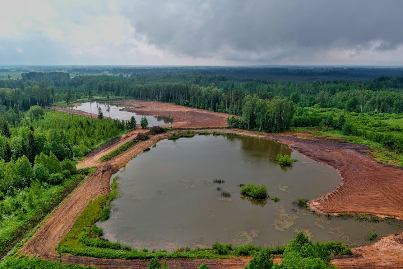 “Latvijas valsts meži” pabeiguši rekultivācijas darbus karjerā “Vārpsala”