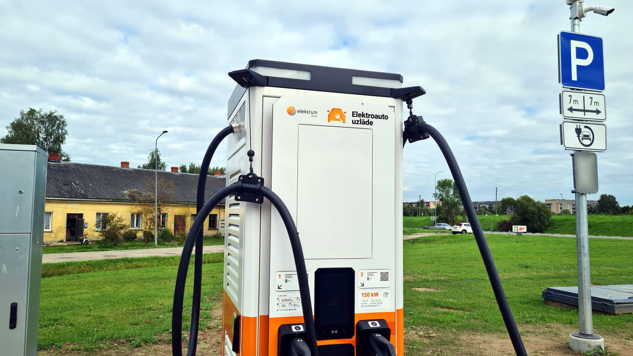 Latvijā plāno izveidot vēl 134 elektroauto uzlādes vietas, tostarp arī Jēkabpilī