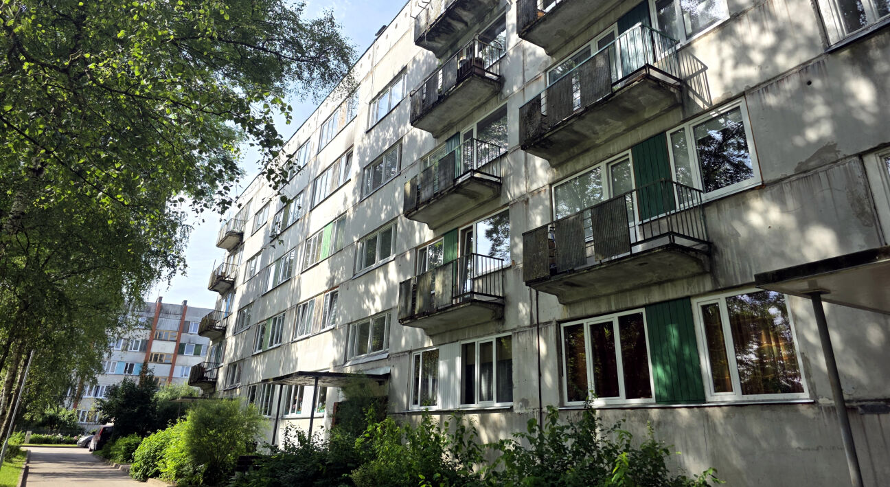 Līvānu dzīvokļu īpašniekiem jāizlemj, kas turpmāk pārvaldīs viņu māju