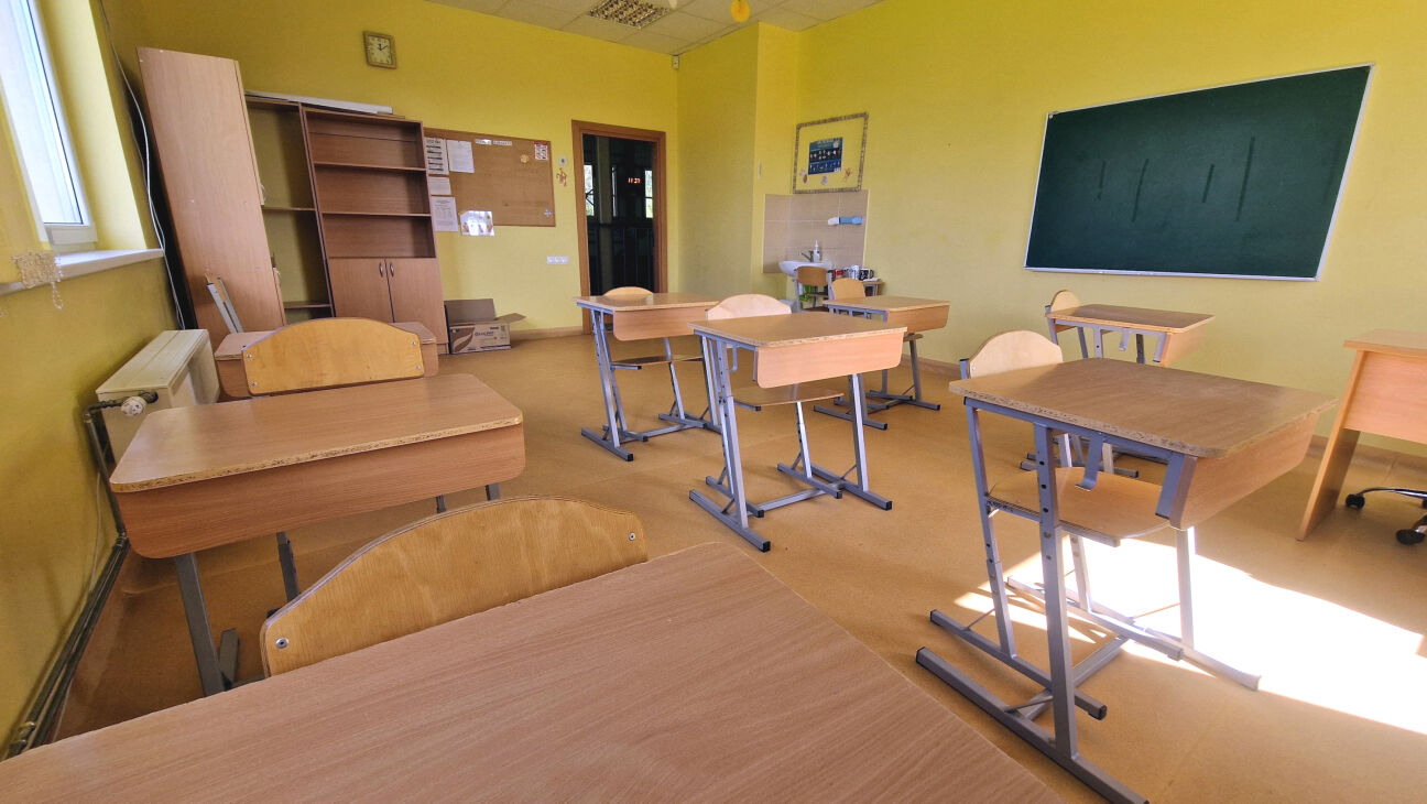 Pēkšņo lēmumu pārcelt skolēnus no Variešiem uz Jēkabpili kritizē arī ministrijā 