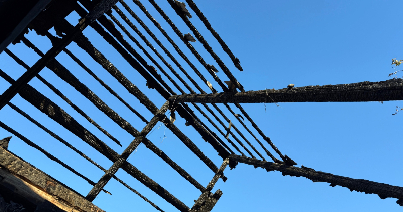 Ugunsgrēks Jēkabpilī paņem cilvēka dzīvību