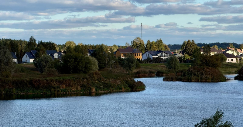Valsts austrumu daļā gaisa temperatūra noslīdējusi zem nulles