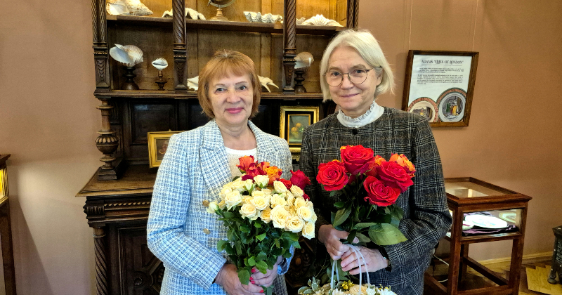 Inese Berķe un Dace Luk&scaron;evica saņem &ldquo;Trīs brāļu&rdquo; goda zīmes