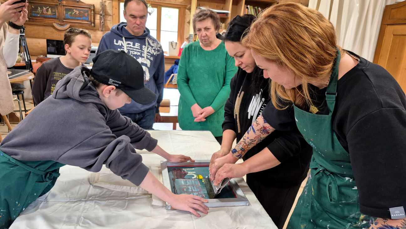 Zasā popularizē Sēlijas amatniecību