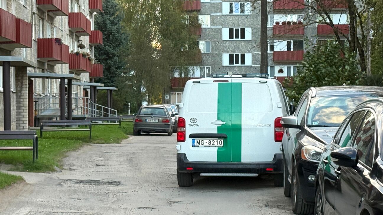 Jēkabpils novadā fiksēti vairāki jauniešu smēķēšanas pārkāpumi