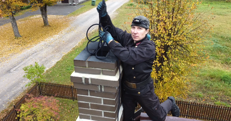 Skrīverieti Līgu Ondzuli nebaida ne augstums, ne netīrība 