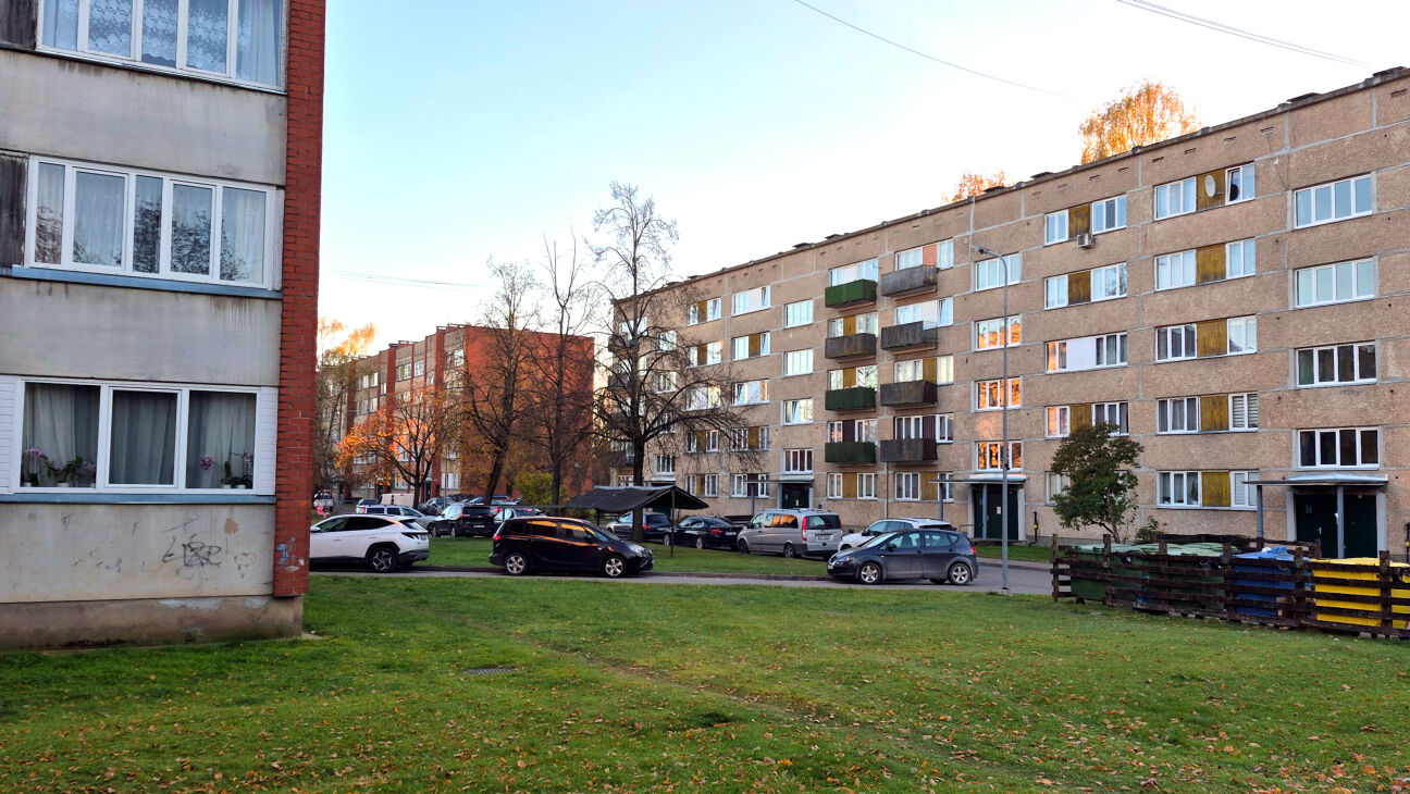 Dzīvokļu īpašnieki kūtri balsošanā par turpmāko mājas pārvaldīšanu