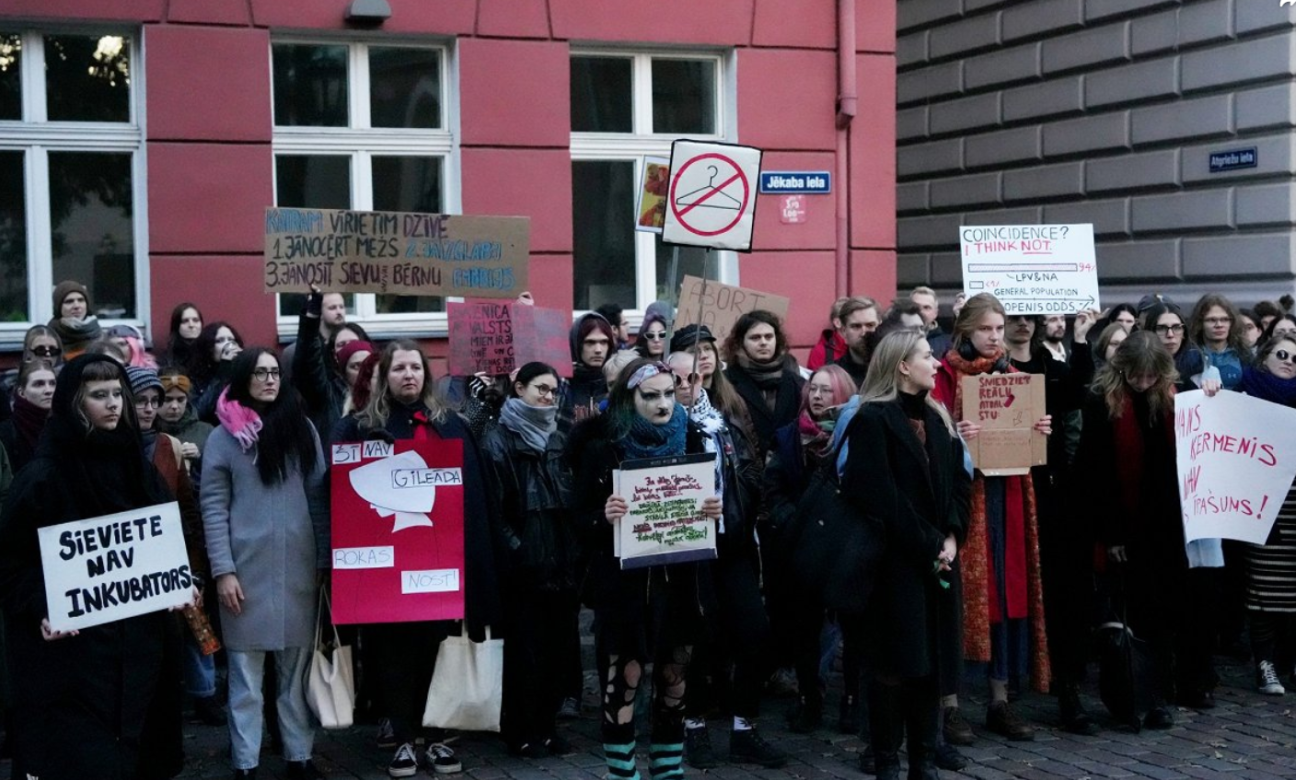 Jēkabpilieši debatē par abortiem: 