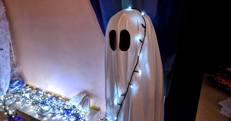 Tauta ziņo: Viesītē Halovīna konfektē atrod adatu