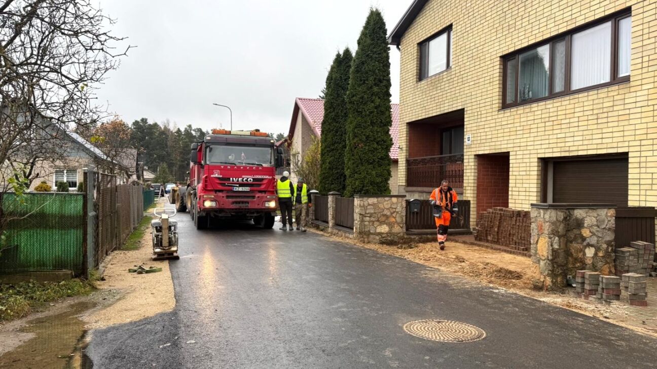 Jēkabpils novada pašvaldība par Sūnu ielas remonta kavēšanos: situācija izskatās citādi