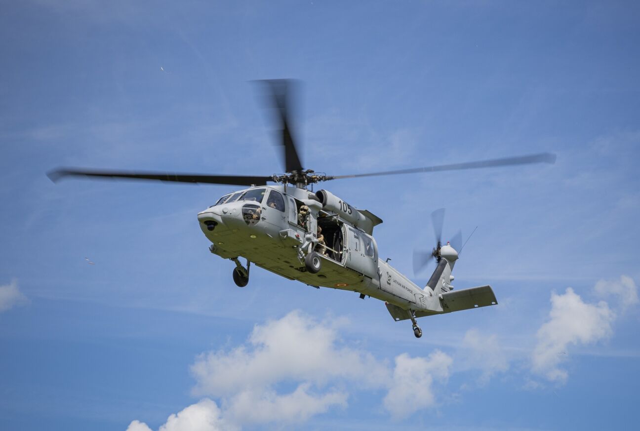 Virs Jēkabpils un Līvāniem trenēsies helikopteri 