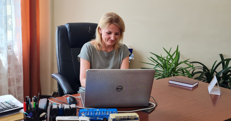 Aija Vetere sasit pa&scaron;valdības spēkratu &ndash; taisnojas, ka auto bija vecs un nolietots