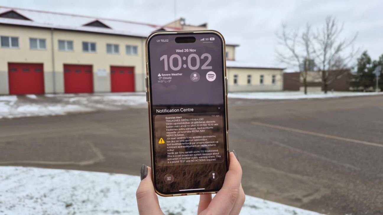 Sirēnu pārbaude veiksmīga, bet šūnu apraides paziņojums daudzus nesasniedz