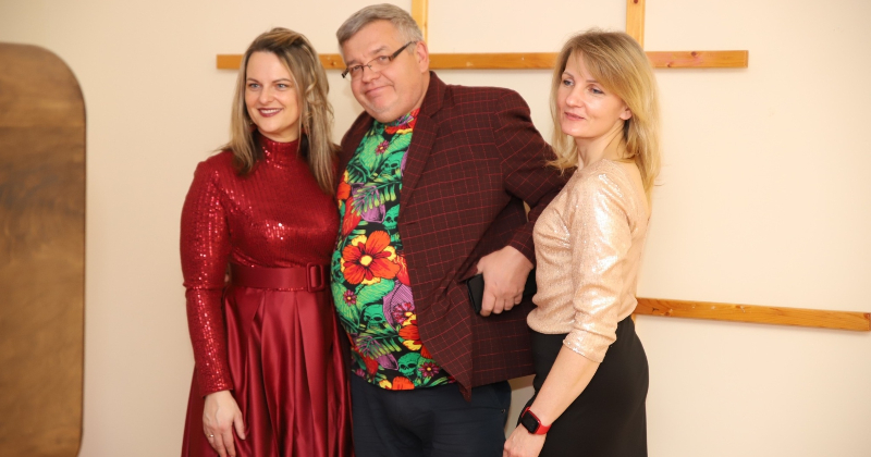 Jēkabpils novada kultūras vēstne&scaron;i iztulko &ldquo;&scaron;ik i bļesk&rdquo; 