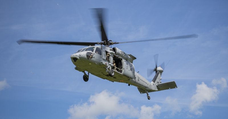 Jēkabpils iedzīvotājus brīdina par helikopteru pārlidojumiem