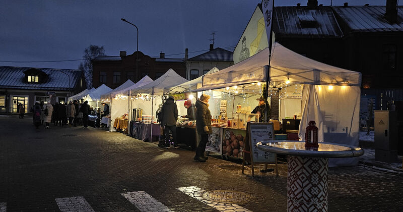 Ziemassvētku tirdziņa dēļ Jēkabpilī ierobežos satiksmi (SHĒMA)