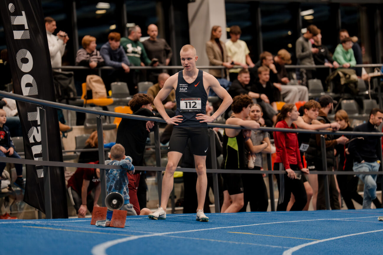 Jēkabpils sportisti izcīna godalgas un 400 metru skrējienā uzstāda Latvijas rekordu