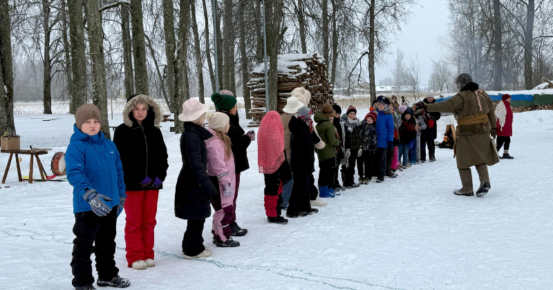 Kamēr citviet vēl sals, Leimaņos ziemu dzen projām