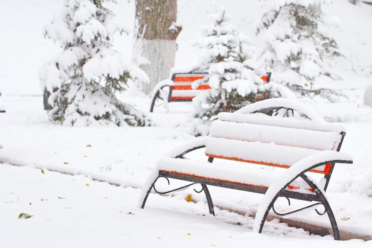 Izsludināts oranžais brīdinājums – Latvijā gaidāmi ekstremāli laikapstākļi