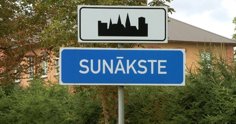 Sunākstē no piedūmotām telpām izglābj cietu&scaron;u cilvēku