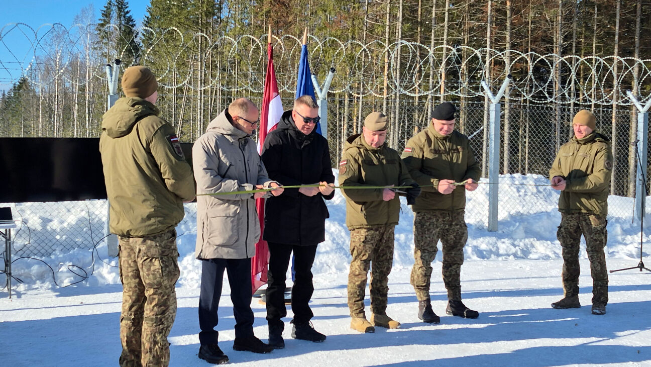 Sēlijas militārajā poligonā atklāj šaušanas mācību zonu