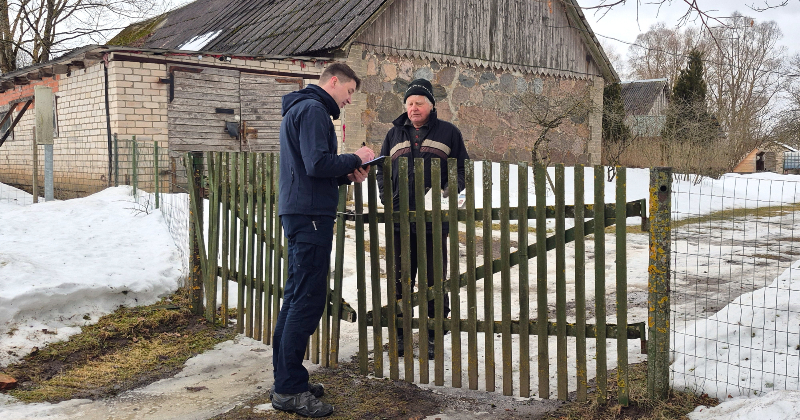 Jēkabpils novadā apseko plūdu riska zonās dzīvojo&scaron;os