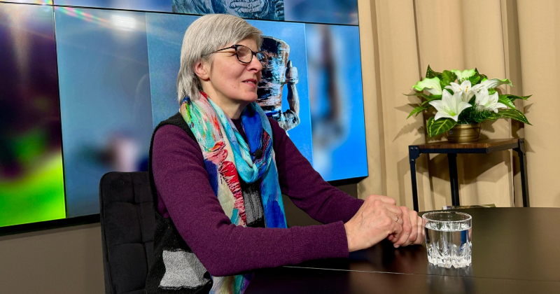 Tepat aiz horizonta: keramiķe Ineta Dzirkale glabā amata prasmi un sakņu spēku