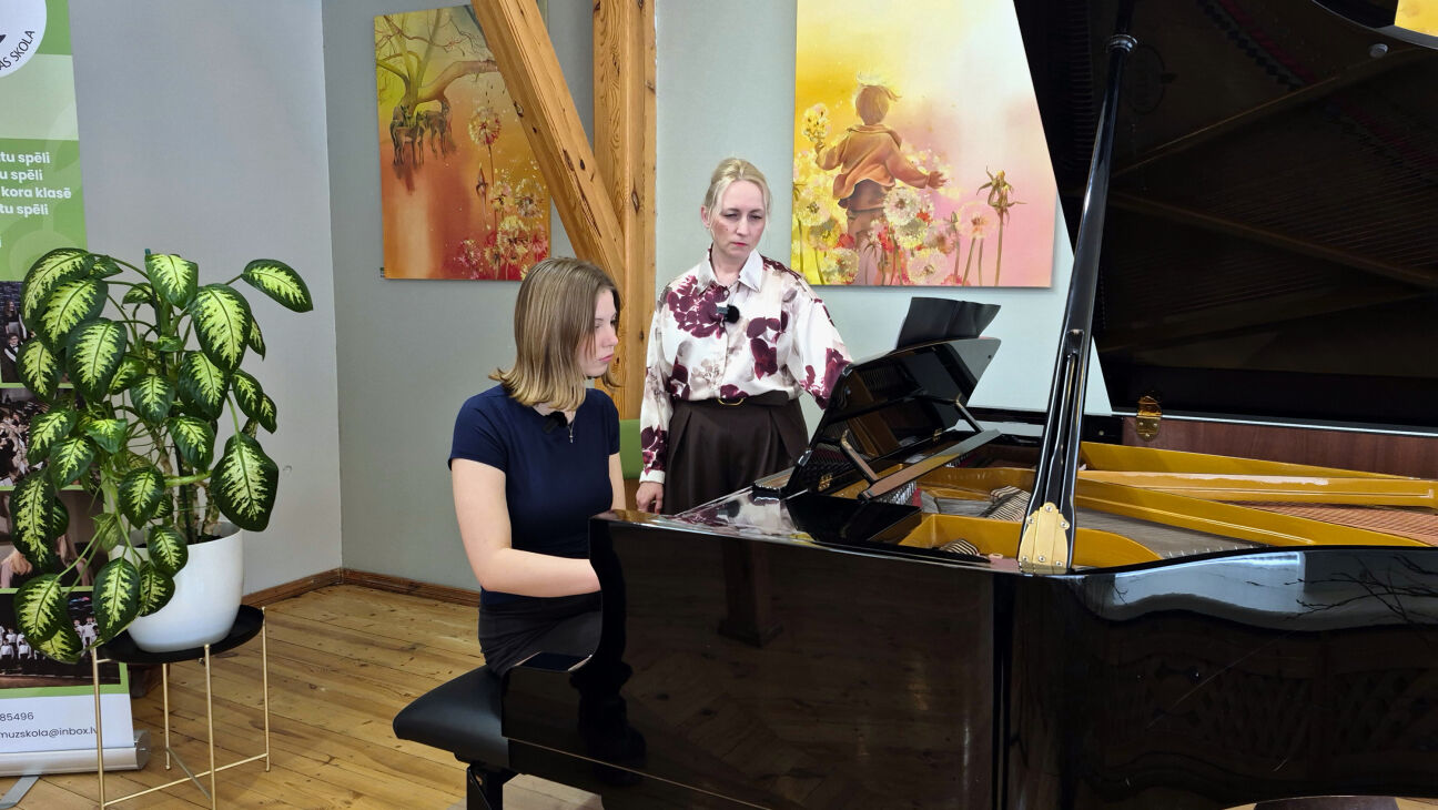 Jēkabpils skolniece Loreta Lazdiņa iekļūst starptautiskajā mūzikas olimpiādē