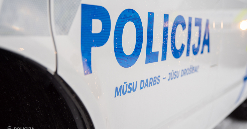 Policija meklē aculieciniekus saistībā ar ugunsgrēku Skrīveros